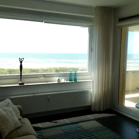 Apartment Zeepanorama *